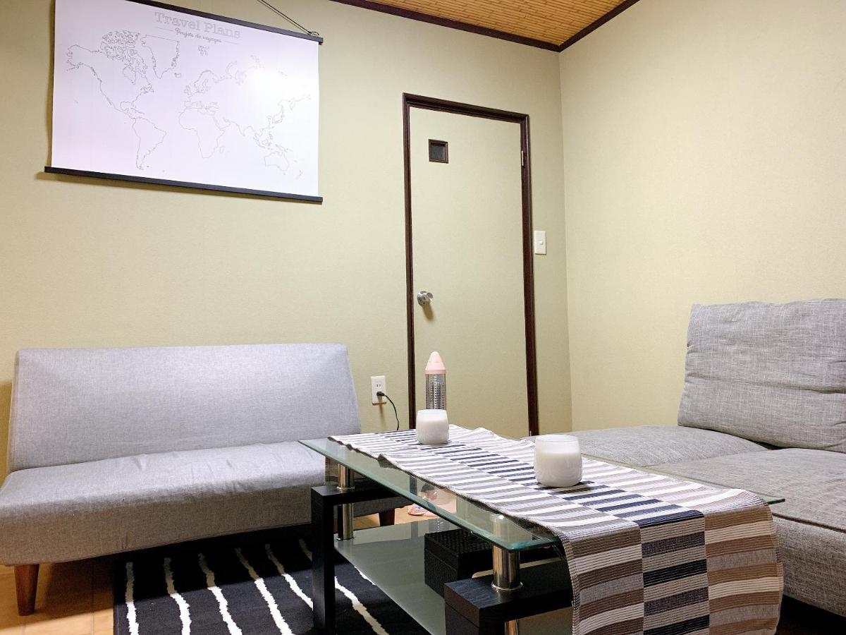 Goodstayhostel 鶴橋戸建て Osaka Exterior foto